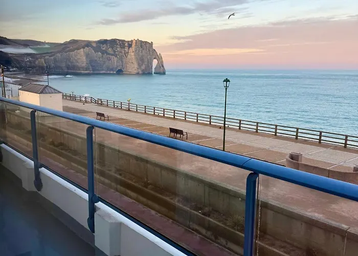 Le Pic D\'Etretat