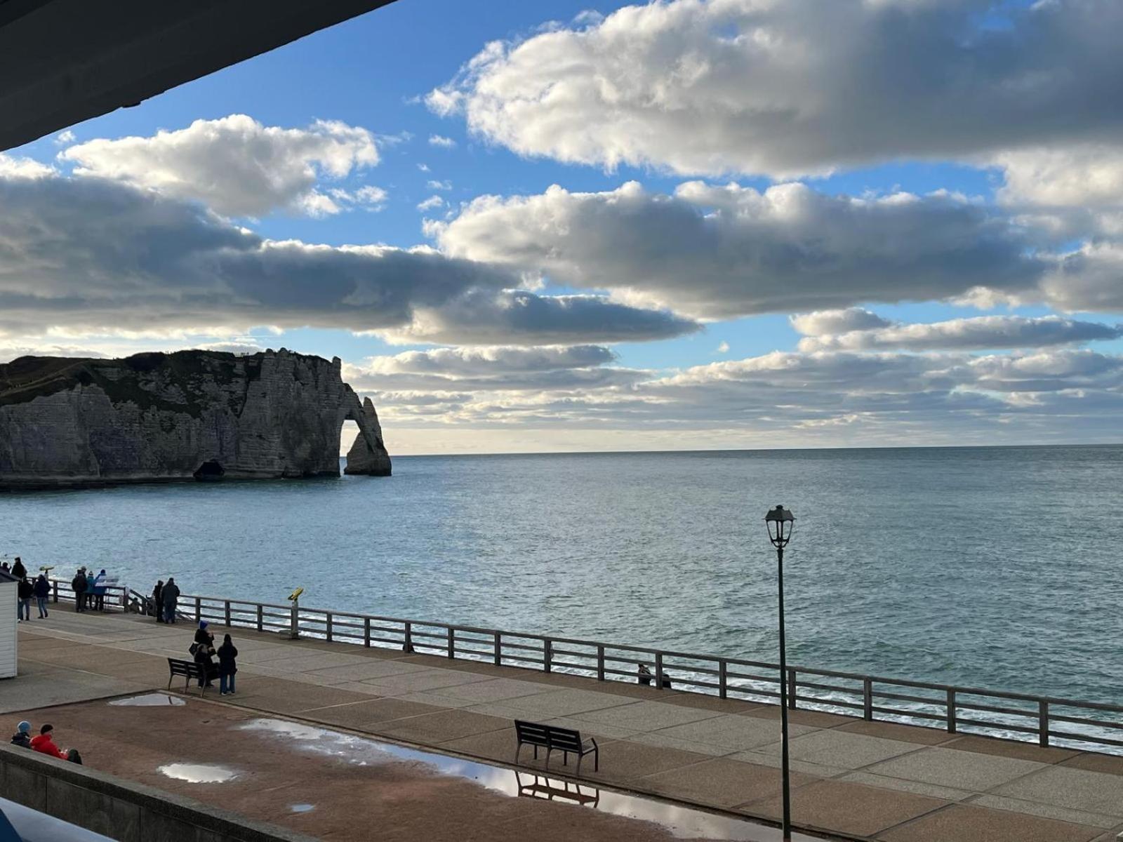 Le Pic D'etretat Etretat